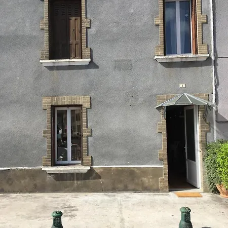 Sejour Chez L'habitant Homestay